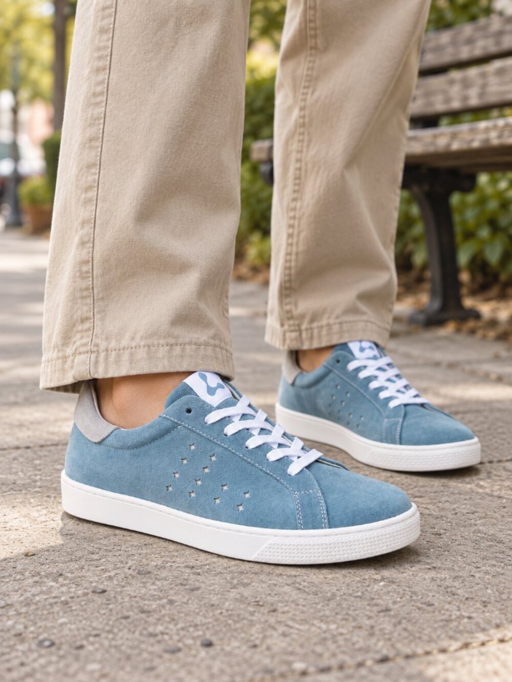 Lazo Halo Aquamarine Blue Smokey Quartz Grey Suede Sneakers Womens 8.5 NWT NIB